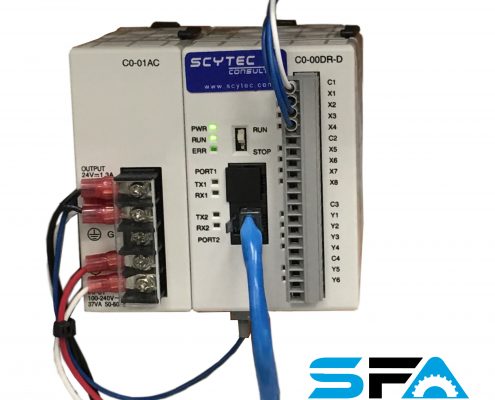 Scytec Status Relay Controller connected and powered on.