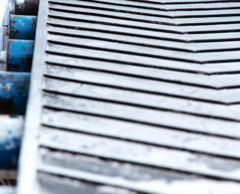 Even older conveyor belts and pumps can operate undetected in the data landscape without proper legacy machine monitoring.